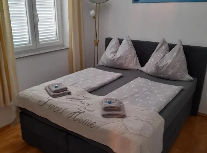 Adi Διαμέρισμα