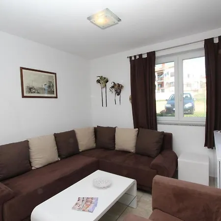 Adi Appartement *